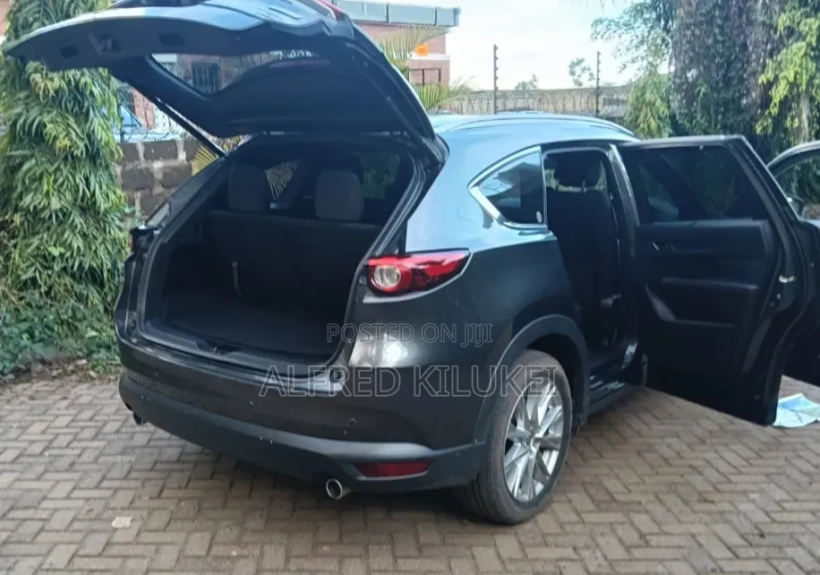 Mazda CX-8 2018 Gray