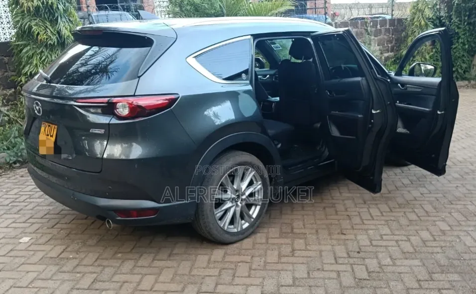 Mazda CX-8 2018 Gray