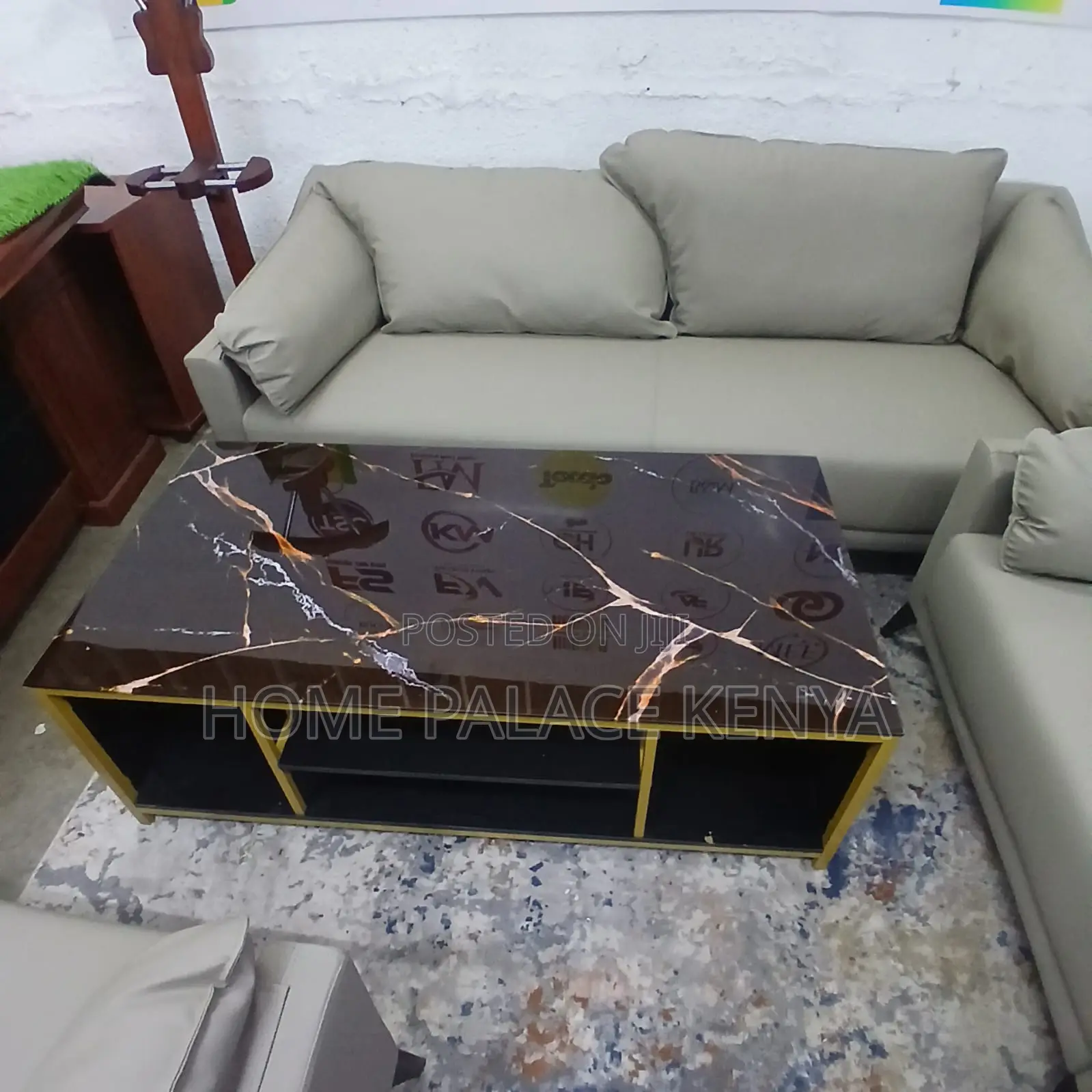 Coffee Table: Glass Table With Leather Sides Tufted With Crystals