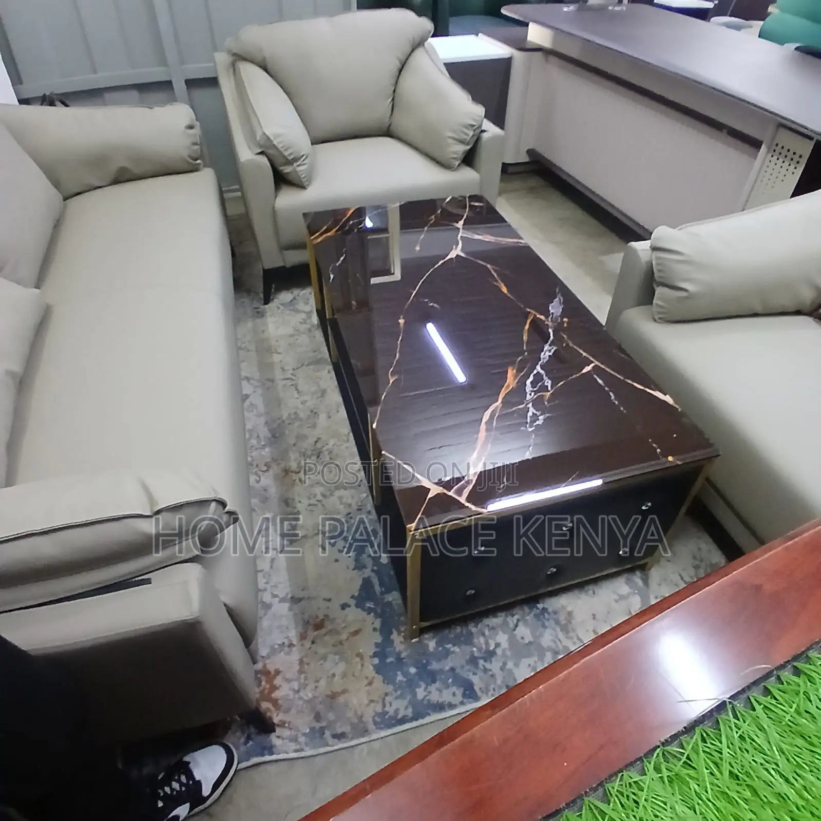 Coffee Table: Glass Table With Leather Sides Tufted With Crystals