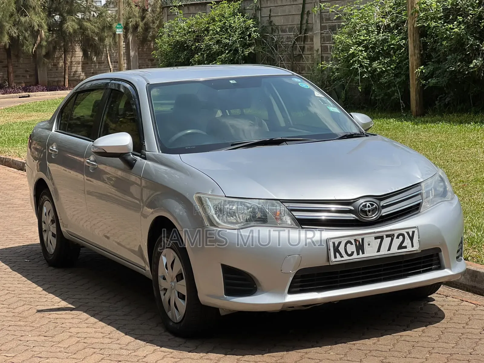 Toyota Axio 2013 Silver