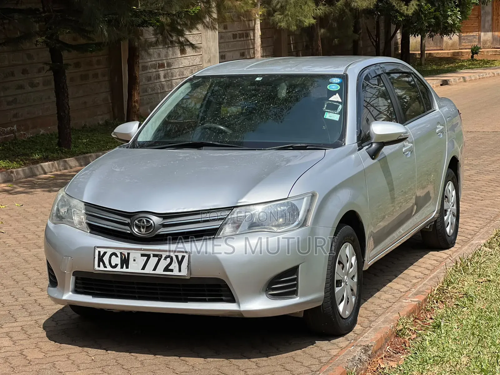 Toyota Axio 2013 Silver