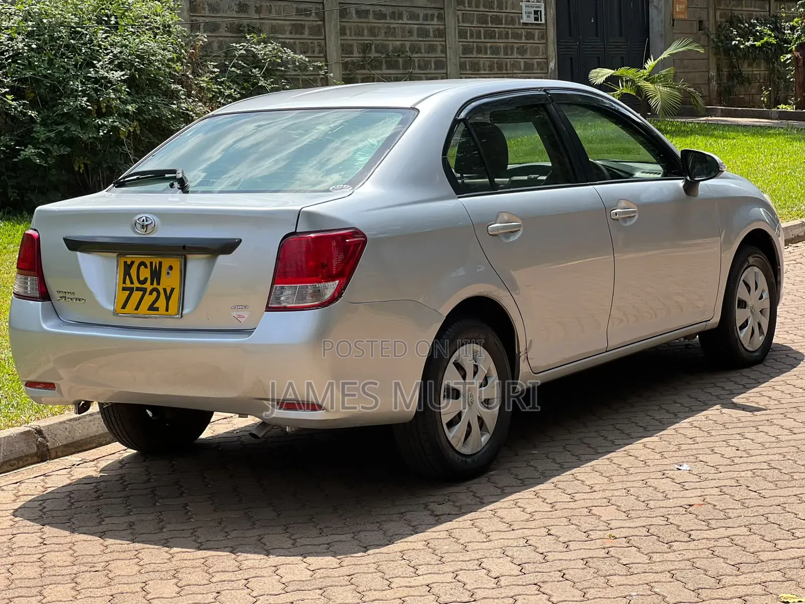 Toyota Axio 2013 Silver
