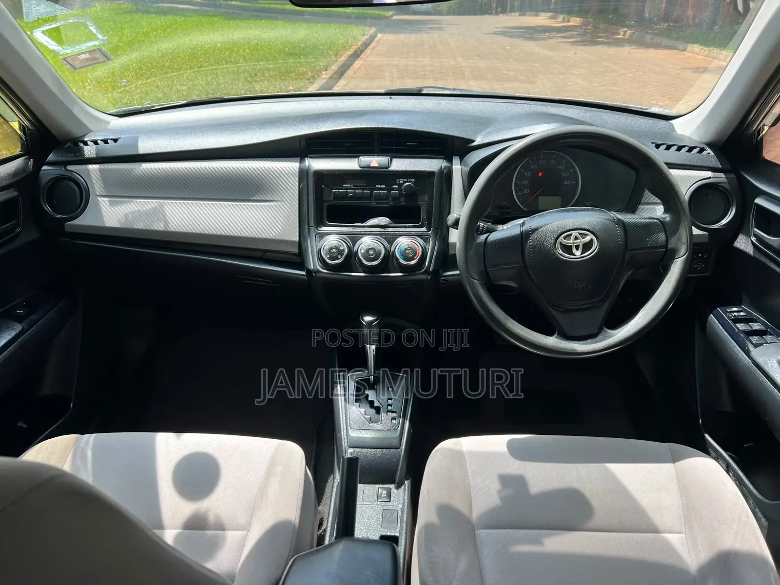 Toyota Axio 2013 Silver