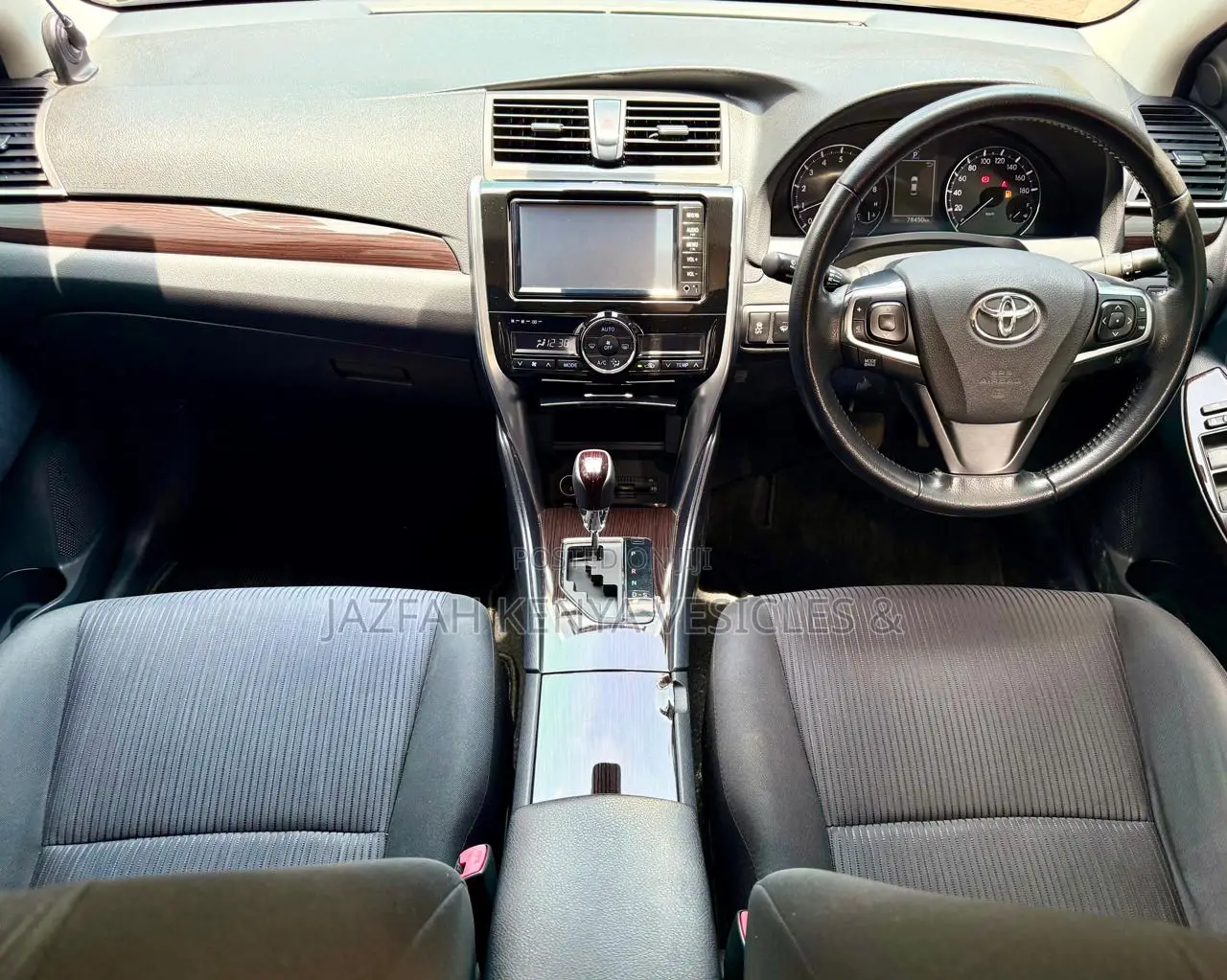 Toyota Premio 1.8 FWD 2018 Black