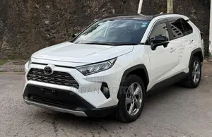 Toyota RAV4 2019 Ivory