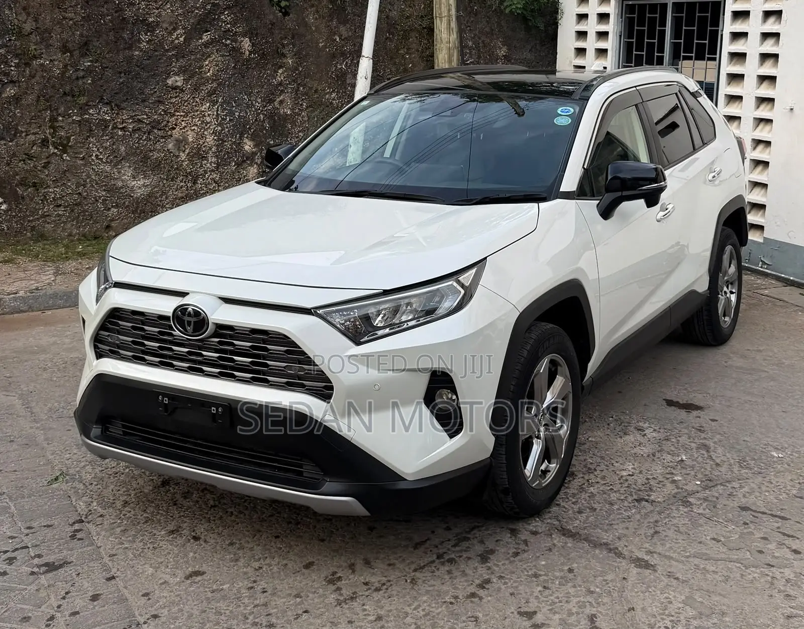 Toyota RAV4 2019 Ivory