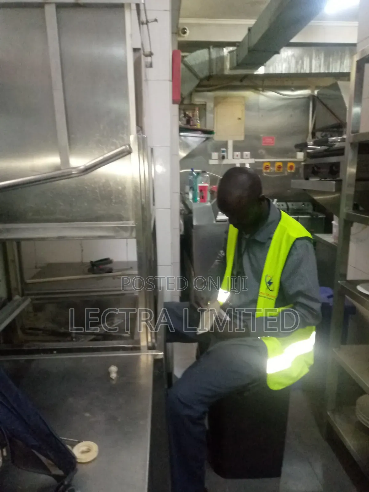 Kitchen Equipments and Machines