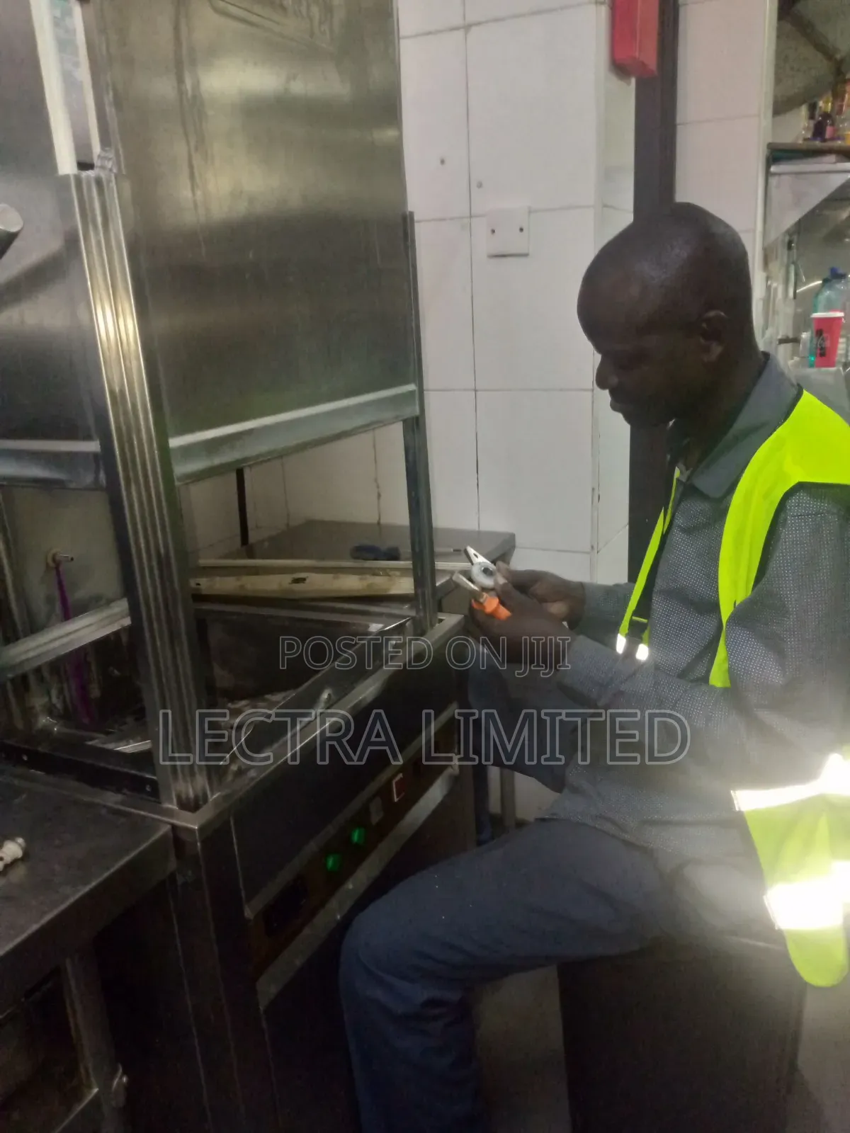 Kitchen Equipments and Machines