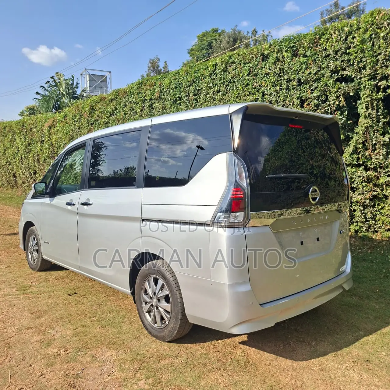 Nissan Serena 2019 Silver