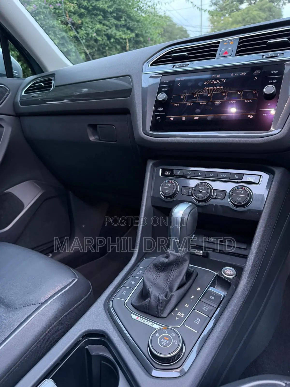 Volkswagen Tiguan 2019 Gray