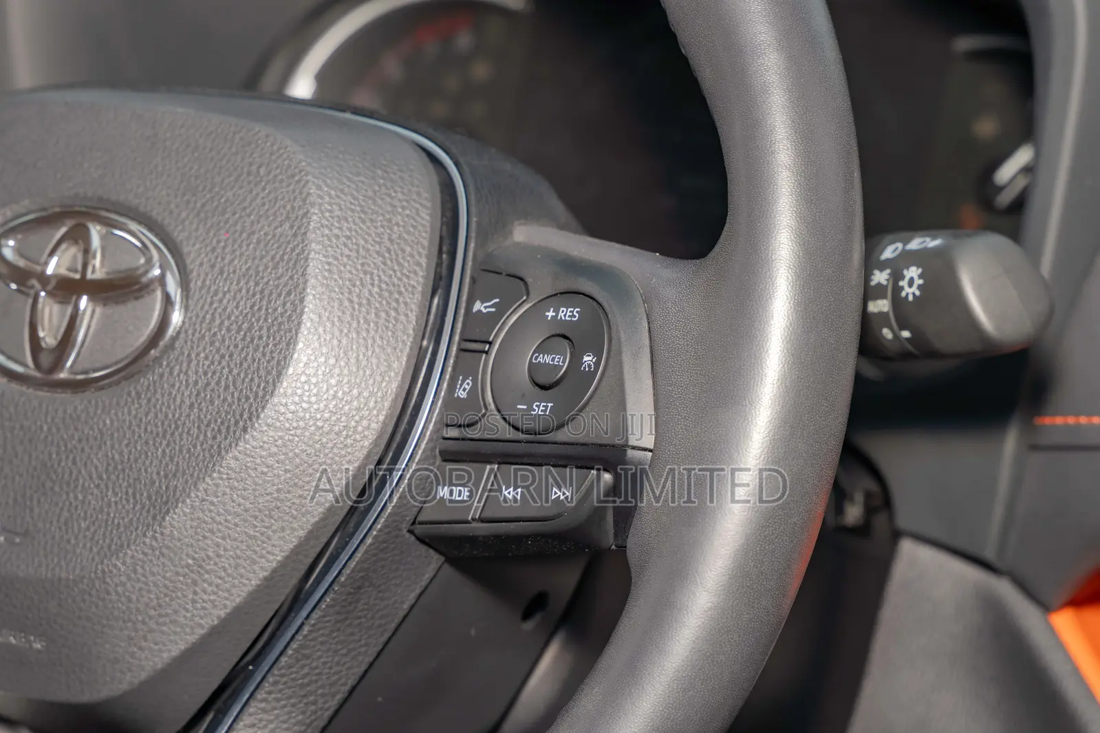 Toyota RAV4 Adventure 2019 Green