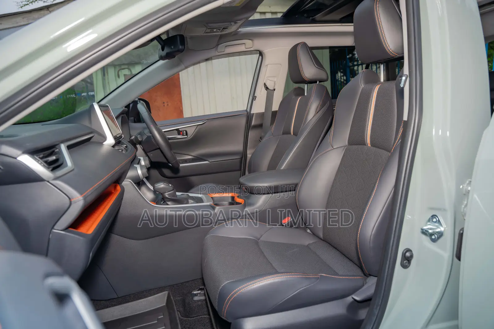 Toyota RAV4 Adventure 2019 Green