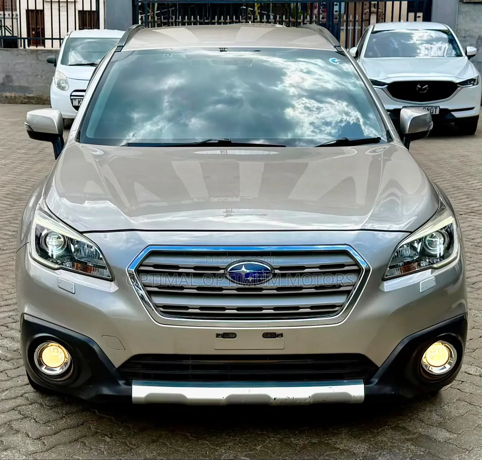 Subaru Outback 2017 Beige