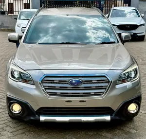 Subaru Outback 2017 Beige