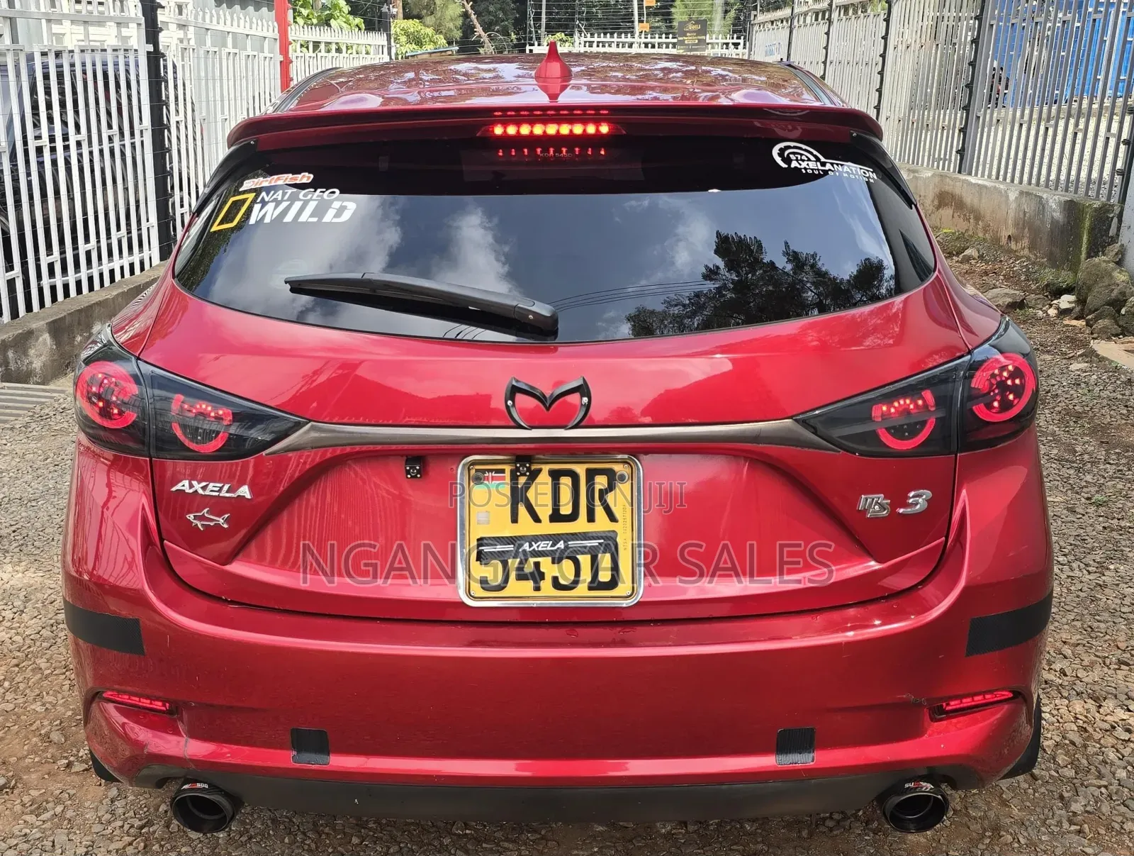 Mazda Axela 2017 Red