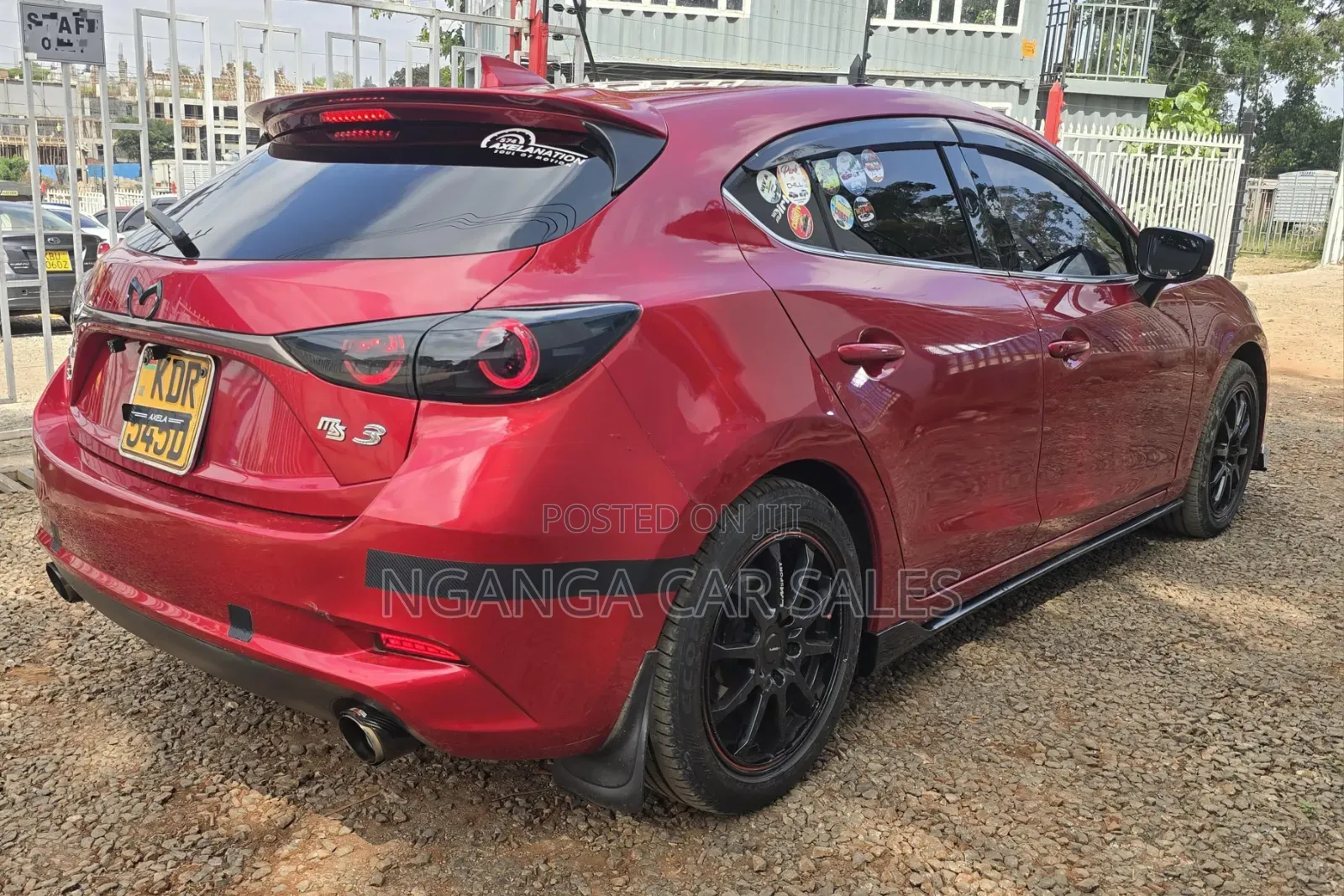 Mazda Axela 2017 Red
