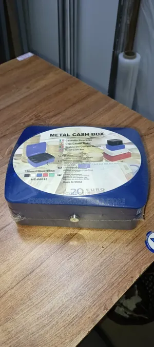 Metal Cash Box