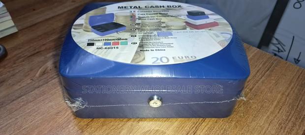 Metal Cash Box
