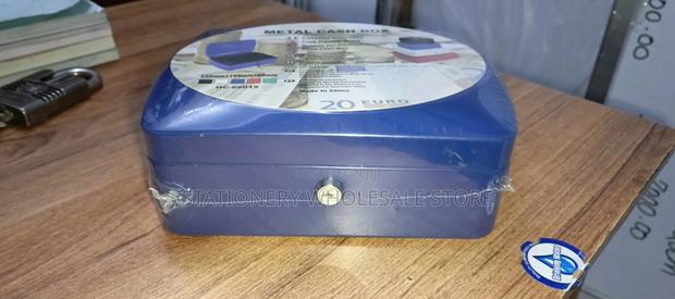 Metal Cash Box - thumbnail 4