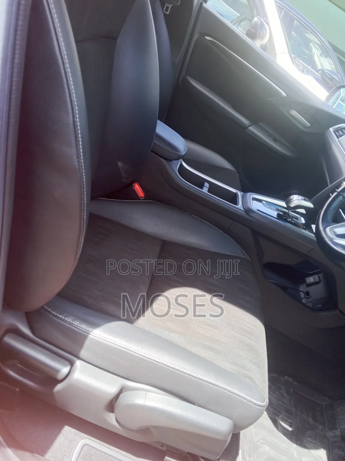 Honda Fit Shuttle 2019 Red