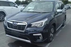 Subaru Forester Premium AWD 2019 Blue