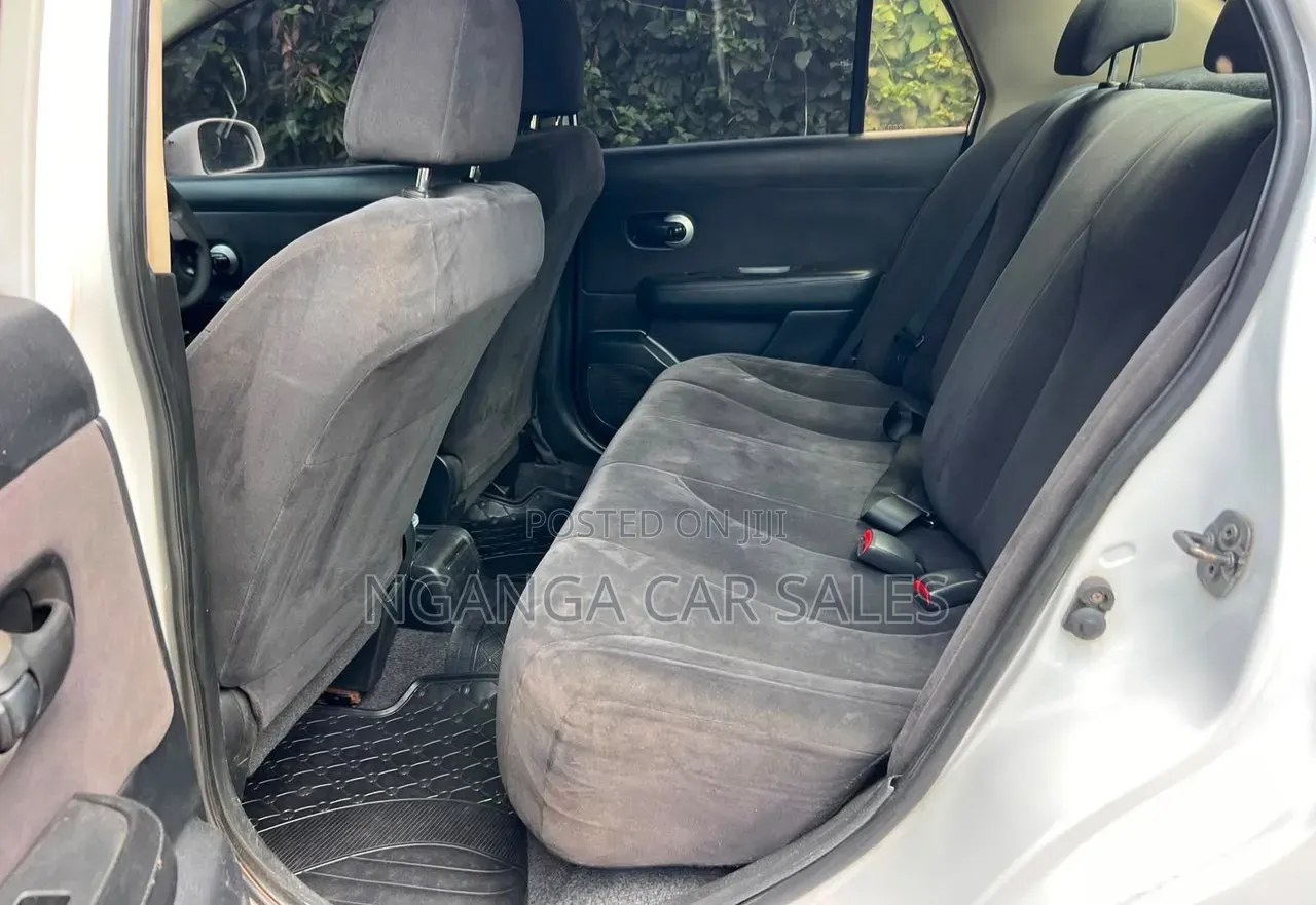 Nissan Tiida 2009 White