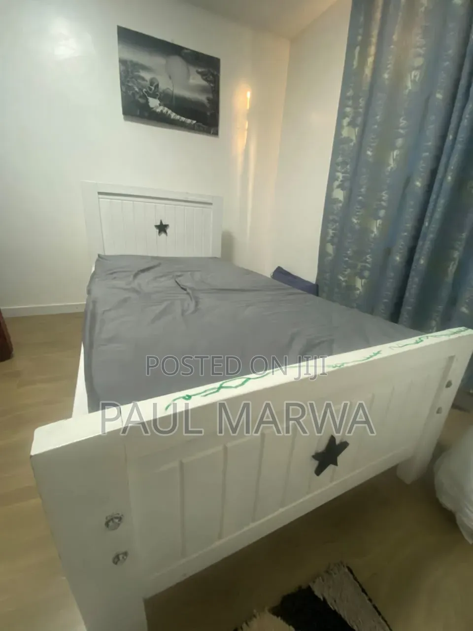 3 By 6 Children's Bed And Matress