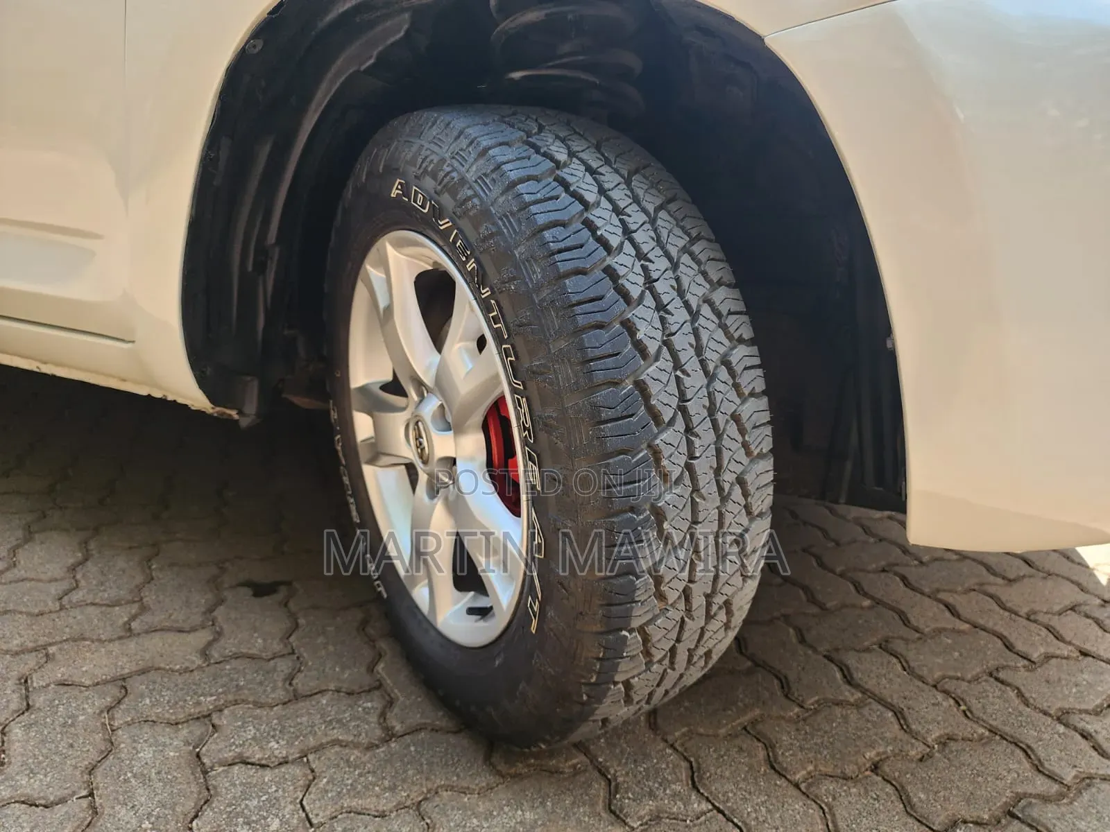 Toyota RAV4 2011 White