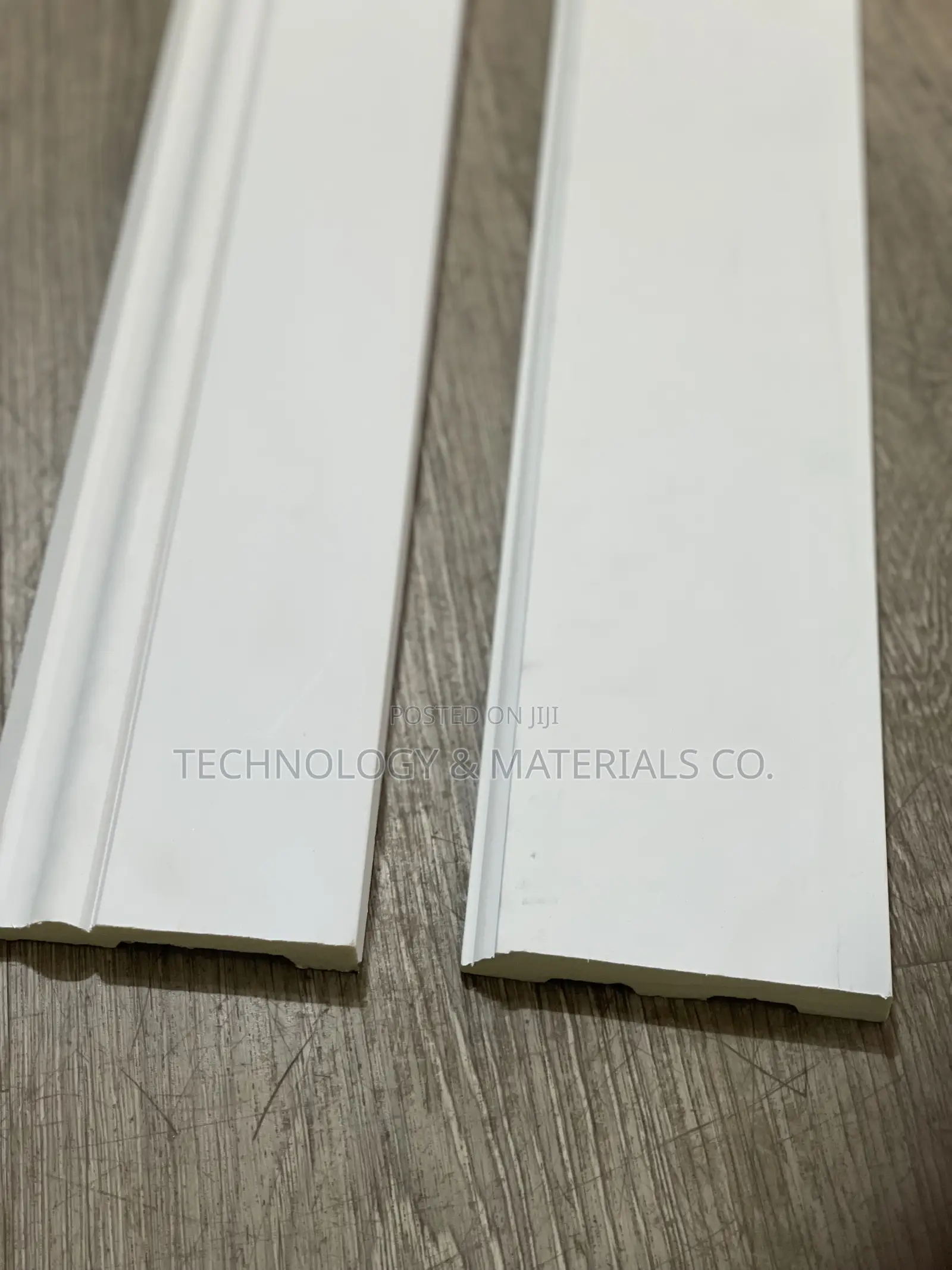 Baseboard Molding Trim for Interior Decoration
