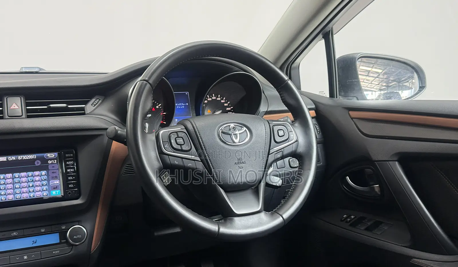 Toyota Avensis 2018 Silver