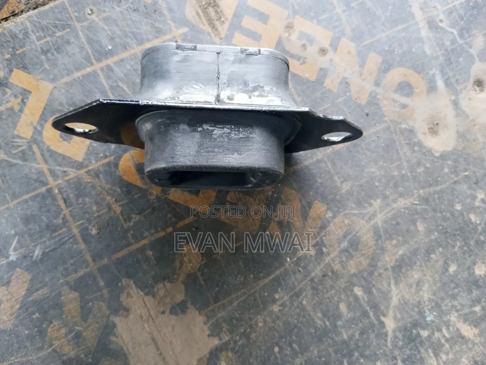 Nissan Sylphy, Nissan Bluebird N16, N17 Gear Box Mounting