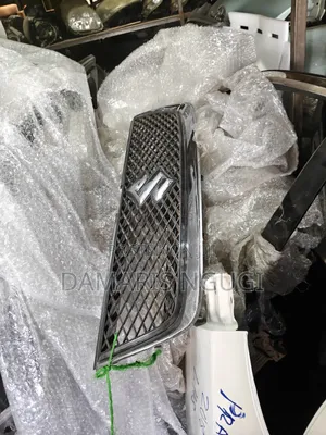 Suzuki Escudo Grill