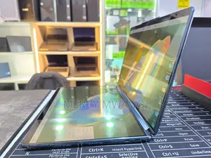 Laptop Lenovo Yoga Book 9i 16GB Intel Core Ultra 7 SSD 1T
