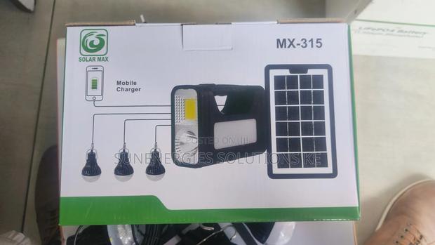 Small Solarmax Solar System With Battery - main view