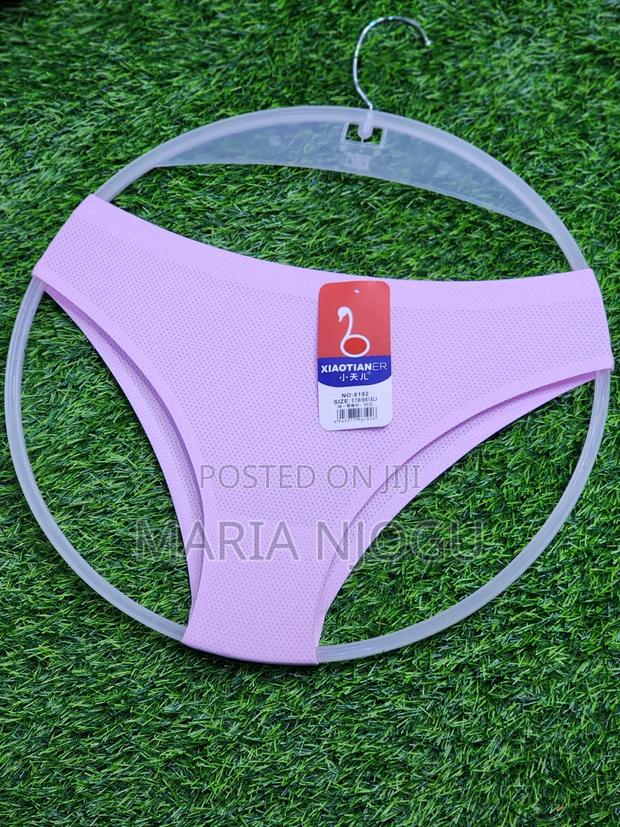 V-Shape Seamless Undies - thumbnail 5