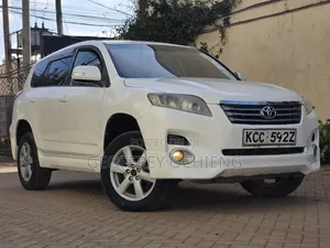 Toyota Vanguard 2008 White