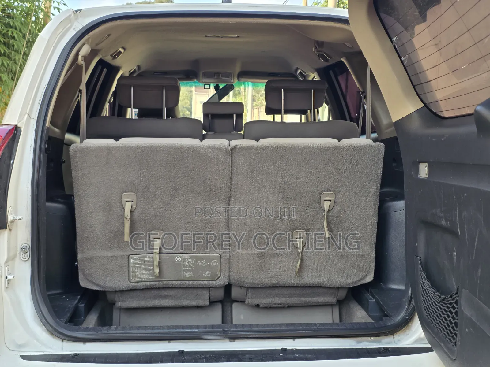 Toyota Vanguard 2008 White