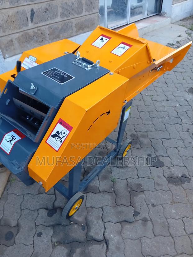 Portable Chaff Cutter With Conveyor Roller - thumbnail 2