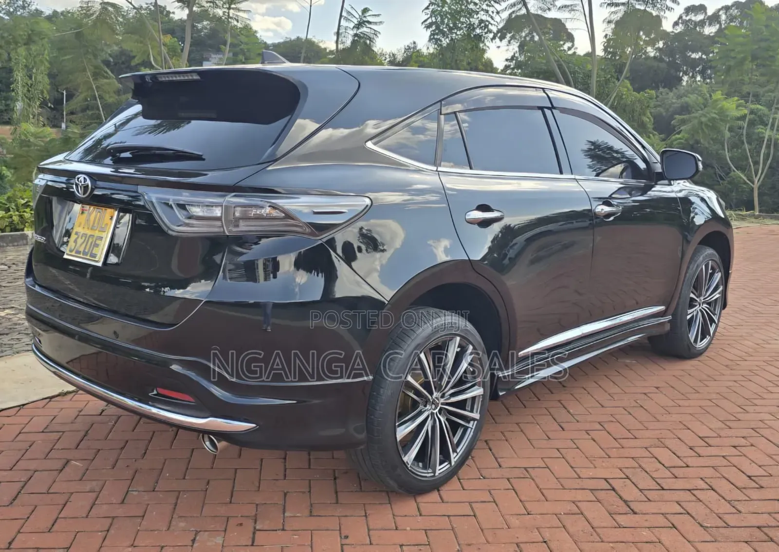 Toyota Harrier 2015 Black