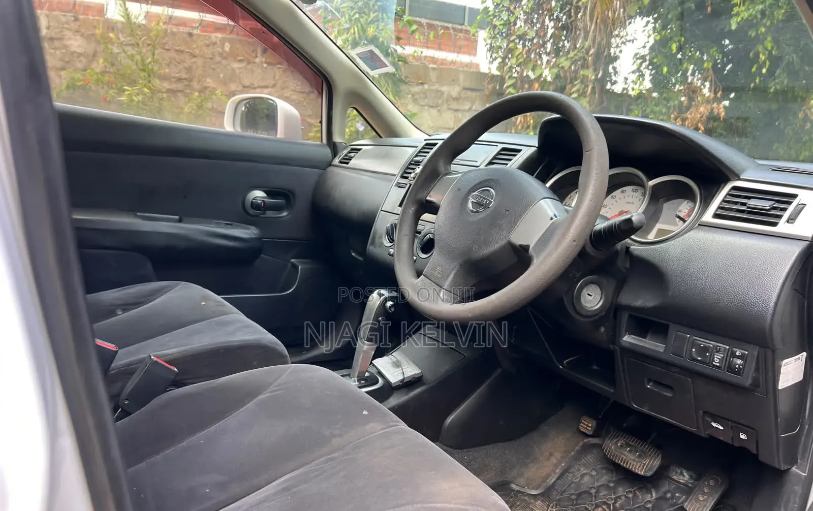 Nissan Tiida 2009 White