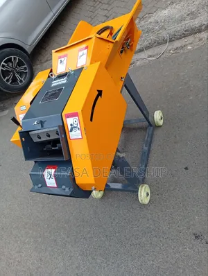 Mc Larren Uk~High Speed Chaff Cutter on Offer