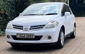 Nissan Tiida 2009 White