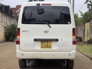 Toyota TownAce 2011 White