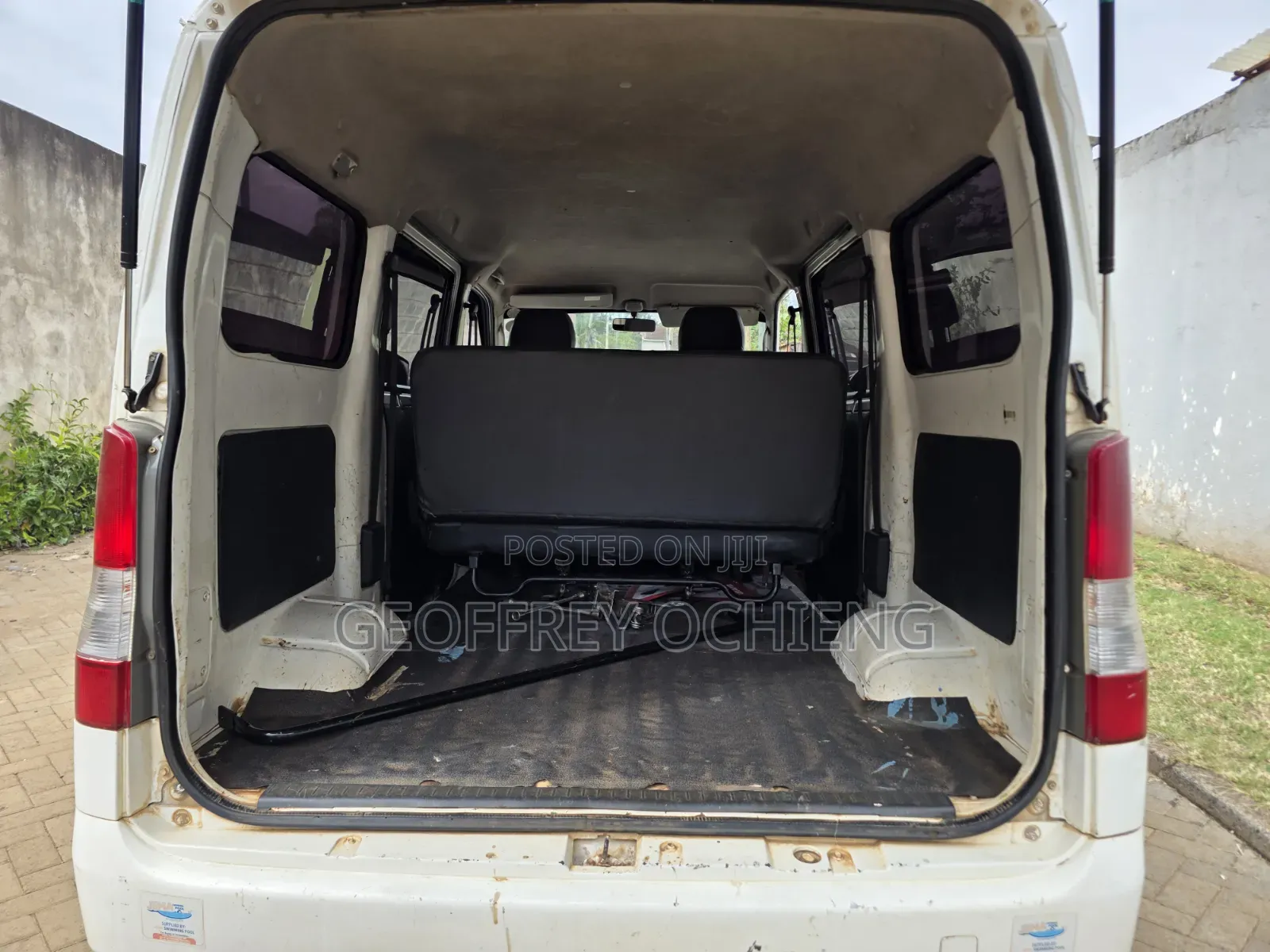 Toyota TownAce 2011 White