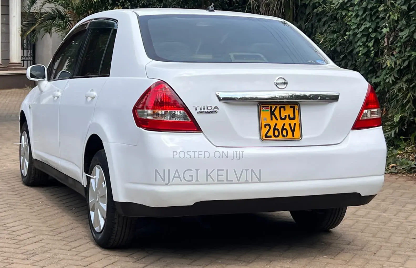 Nissan Tiida 2009 White