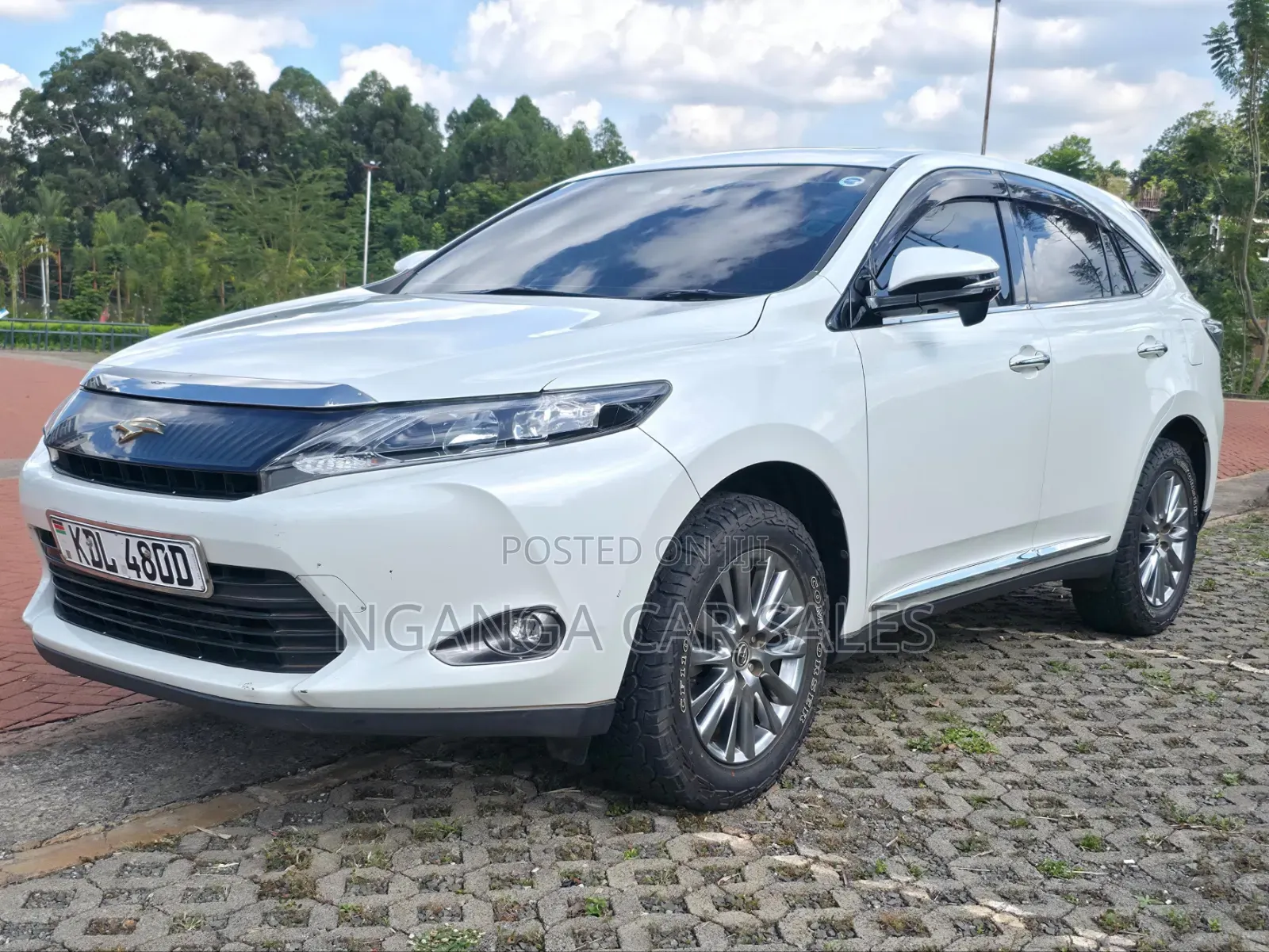 Toyota Harrier 2015 White