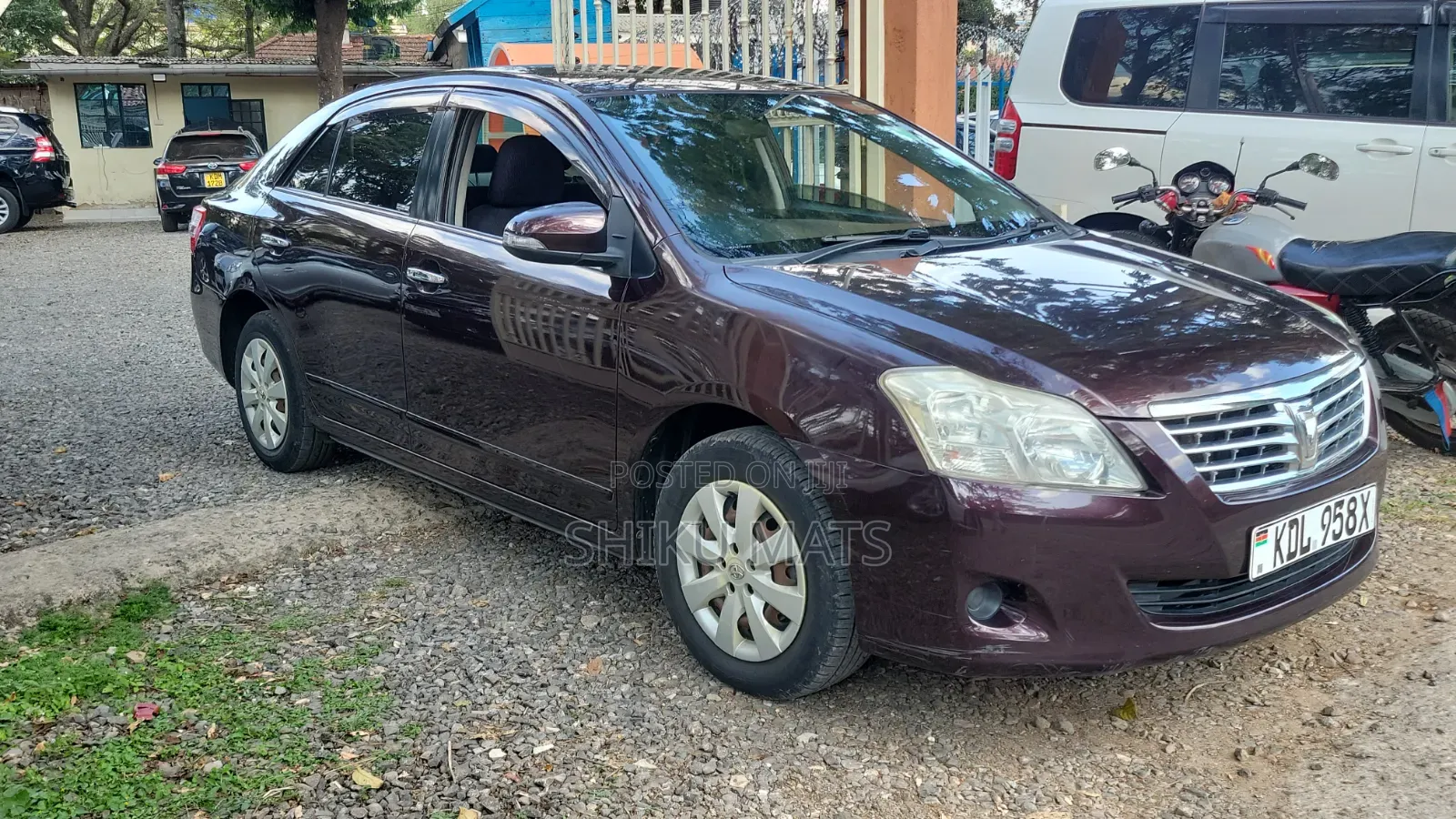 Toyota Premio 2016 Red