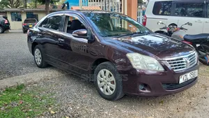 Toyota Premio 2016 Red