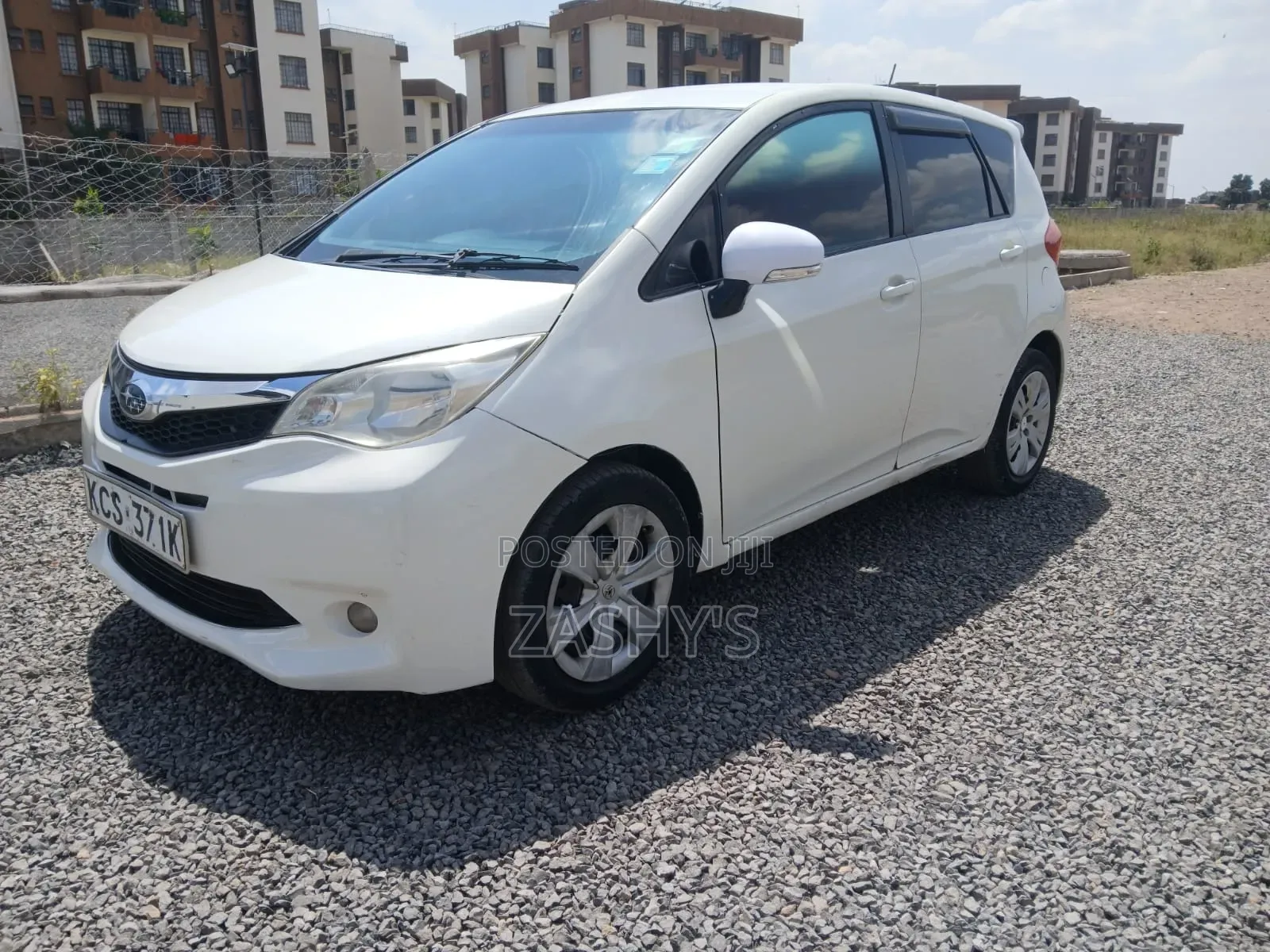 Subaru Trezia 2011 White